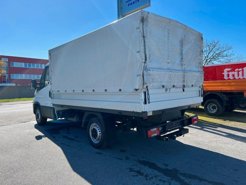 Carrinha de lona Iveco Daily 35S14 Curtain side: foto 8 Carrinha de lona Iveco Daily 35S14 Curtain side: foto 8