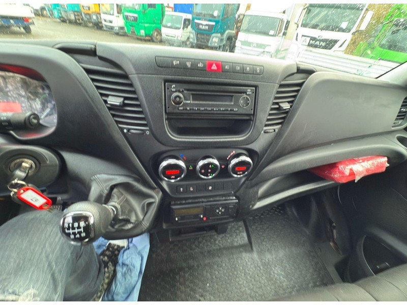 Camião de caixa aberta/ Plataforma Iveco Daily 50C15 Flatbed: foto 11