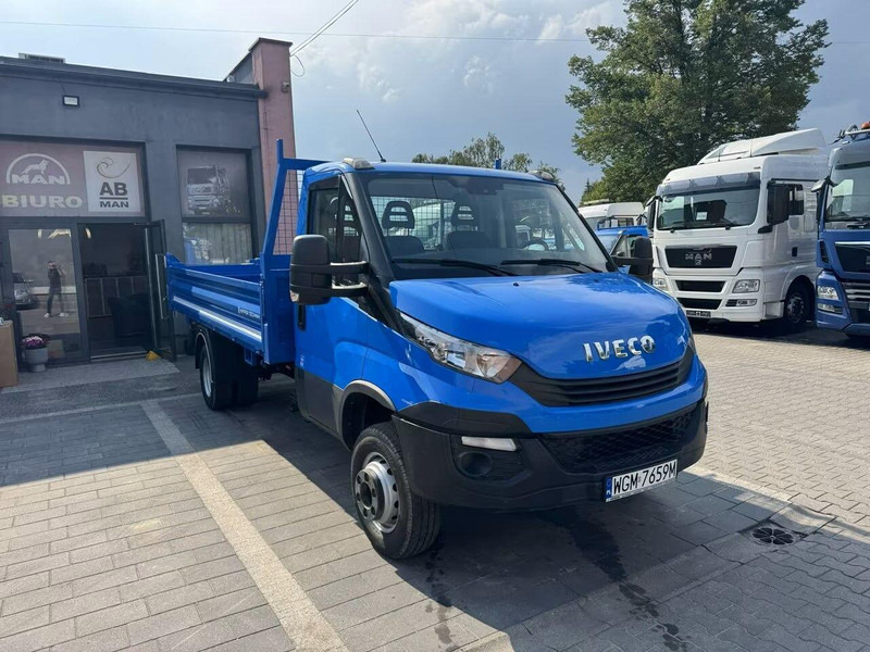 Iveco Daily 72C18 - 3 way tipper truck - Camião basculante: foto 2 Iveco Daily 72C18 - 3 way tipper truck - Camião basculante: foto 2