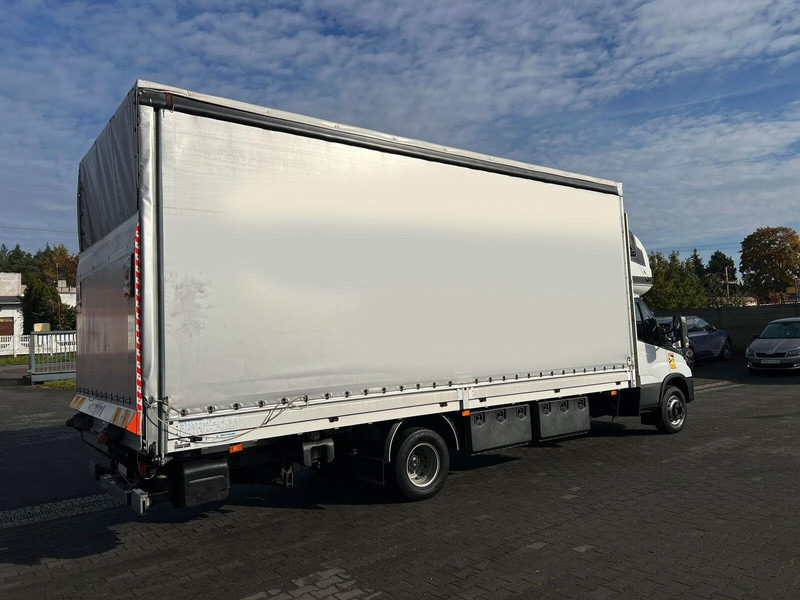 Iveco Daily 72C18 70C18 CURTAINE TILT+LIFT 1.HAND LED FULL OPTION - Camião de lona: foto 5 Iveco Daily 72C18 70C18 CURTAINE TILT+LIFT 1.HAND LED FULL OPTION - Camião de lona: foto 5