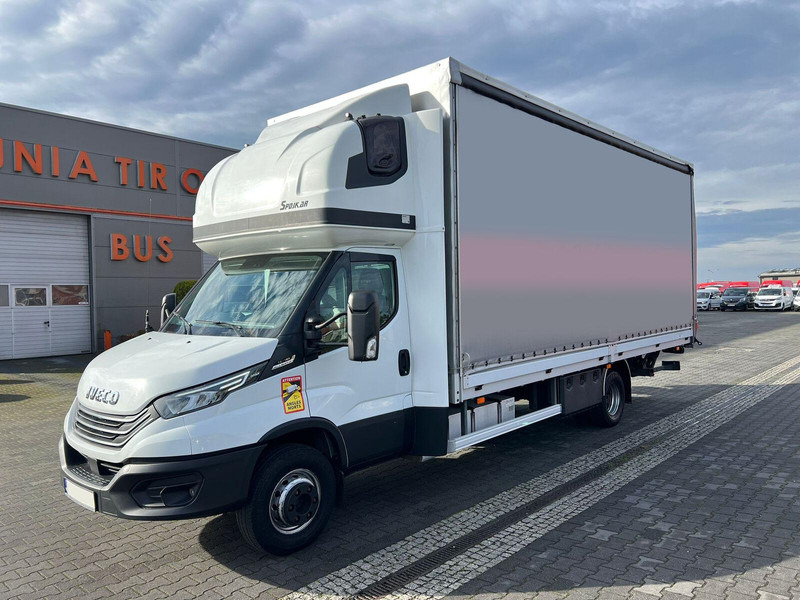 Iveco Daily 72C18 70C18 CURTAINE TILT+LIFT 1.HAND LED FULL OPTION - Camião de lona: foto 2 Iveco Daily 72C18 70C18 CURTAINE TILT+LIFT 1.HAND LED FULL OPTION - Camião de lona: foto 2