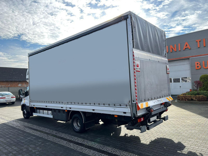 Iveco Daily 72C18 70C18 CURTAINE TILT+LIFT 1.HAND LED FULL OPTION - Camião de lona: foto 4 Iveco Daily 72C18 70C18 CURTAINE TILT+LIFT 1.HAND LED FULL OPTION - Camião de lona: foto 4