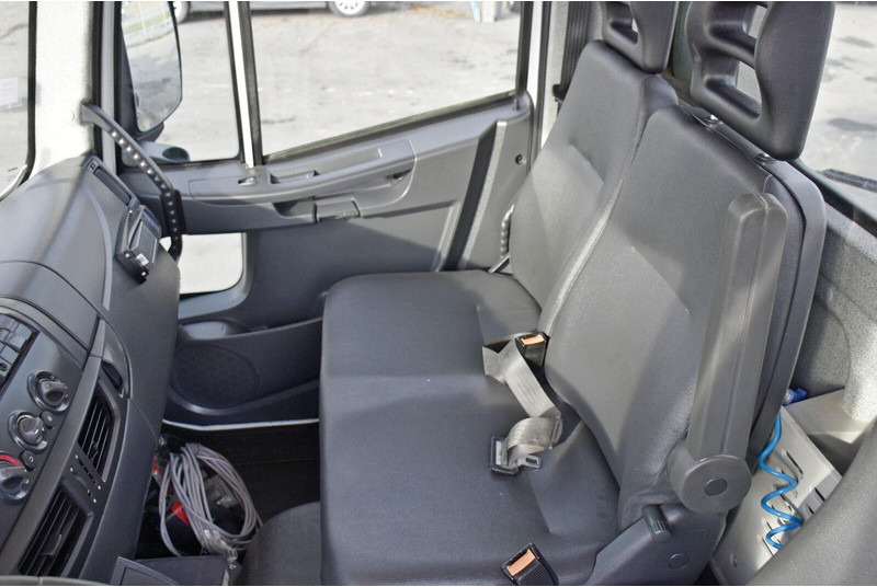 Camião basculante, Camião grua Iveco EUROCARGO 100E19 * TOPZUSTAND: foto 10 Camião basculante, Camião grua Iveco EUROCARGO 100E19 * TOPZUSTAND: foto 10