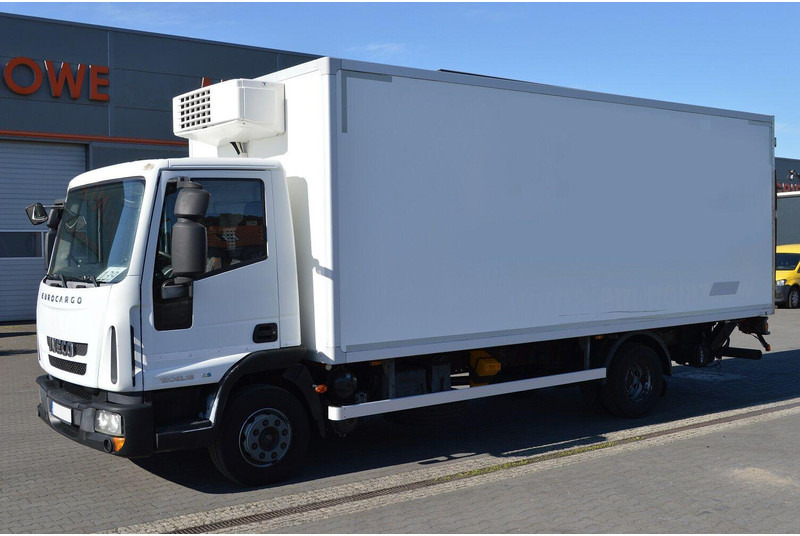 Iveco EUROCARGO 120EL18 REFRIGERATOR+LIFT SIDE DOOR - Camião frigorífico: foto 2 Iveco EUROCARGO 120EL18 REFRIGERATOR+LIFT SIDE DOOR - Camião frigorífico: foto 2