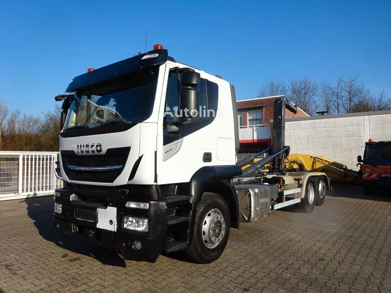 Iveco STRALIS 400 - Hook lift truck - Camião polibenne, Camião grua: foto 3 Iveco STRALIS 400 - Hook lift truck - Camião polibenne, Camião grua: foto 3