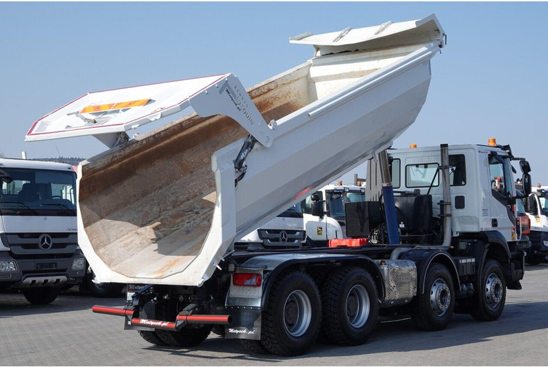 Iveco STRALIS X-WAY 480 / 8x4 / WYWROTKA TYLNOZSYP + HYDROKLAPA / OPON - Camião basculante: foto 3 Iveco STRALIS X-WAY 480 / 8x4 / WYWROTKA TYLNOZSYP + HYDROKLAPA / OPON - Camião basculante: foto 3