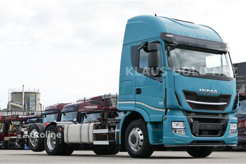 Iveco Stralis 260S242 - Container chassis truck - Camião transportador de contêineres/ Caixa móvel: foto 2 Iveco Stralis 260S242 - Container chassis truck - Camião transportador de contêineres/ Caixa móvel: foto 2