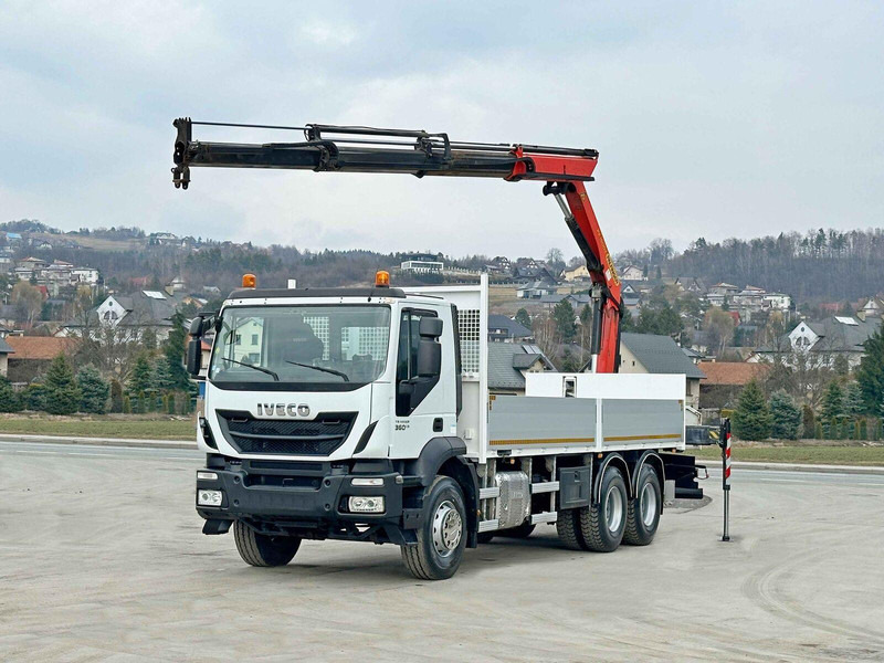 Iveco TRAKKER 360 * PRITSCHE 6,80* PK 16002 B+FUNK*6x4 - Camião de caixa aberta/ Plataforma, Camião grua: foto 2 Iveco TRAKKER 360 * PRITSCHE 6,80* PK 16002 B+FUNK*6x4 - Camião de caixa aberta/ Plataforma, Camião grua: foto 2