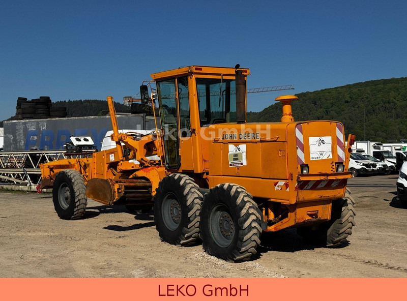 John Deere 770B - Motoniveladora: foto 5 John Deere 770B - Motoniveladora: foto 5