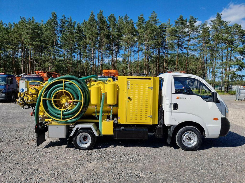 Kia Csatornatisztító - Caminhão limpa fossa: foto 4 Kia Csatornatisztító - Caminhão limpa fossa: foto 4