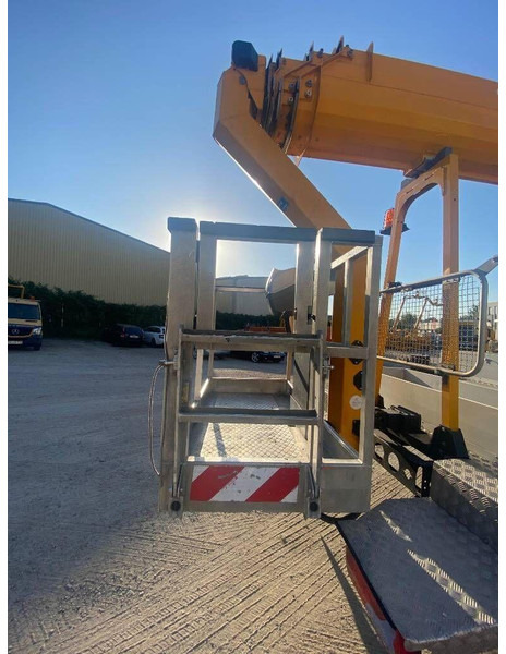 Caminhão com plataforma aérea, Camião grua MAN Lifting basket - Ruthmann T330 33 m: foto 15