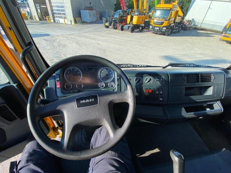 Caminhão com plataforma aérea, Camião grua MAN Lifting basket - Ruthmann T330 33 m: foto 16