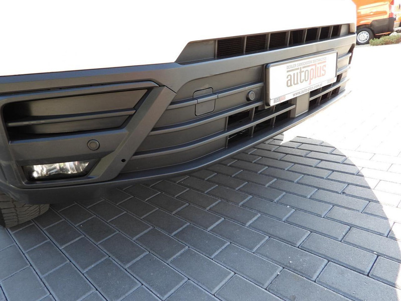 Carrinha frigorífica MAN TGE FURGON CHŁODNIA  -5*C ZASILANIE 230V TEMPOMAT AUTOMAT  KLIMA: foto 20 Carrinha frigorífica MAN TGE FURGON CHŁODNIA  -5*C ZASILANIE 230V TEMPOMAT AUTOMAT  KLIMA: foto 20