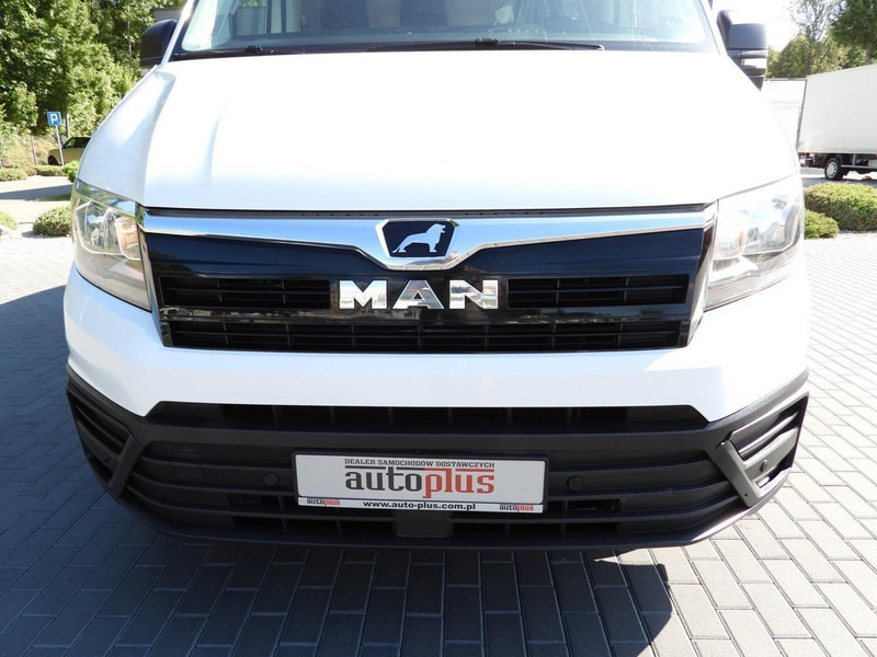 Carrinha frigorífica MAN TGE FURGON CHŁODNIA  -5*C ZASILANIE 230V TEMPOMAT AUTOMAT  KLIMA: foto 15 Carrinha frigorífica MAN TGE FURGON CHŁODNIA  -5*C ZASILANIE 230V TEMPOMAT AUTOMAT  KLIMA: foto 15