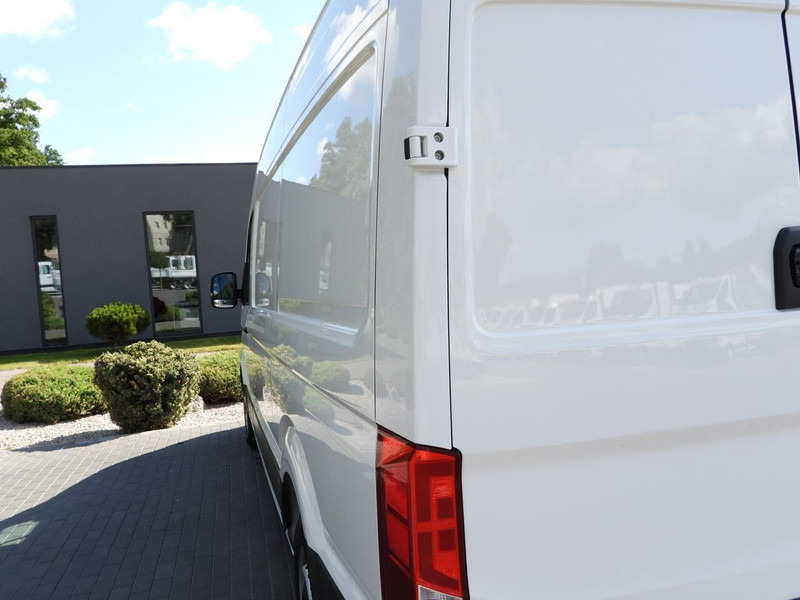 Carrinha frigorífica MAN TGE FURGON CHŁODNIA  -5*C ZASILANIE 230V TEMPOMAT AUTOMAT  KLIMA: foto 16 Carrinha frigorífica MAN TGE FURGON CHŁODNIA  -5*C ZASILANIE 230V TEMPOMAT AUTOMAT  KLIMA: foto 16