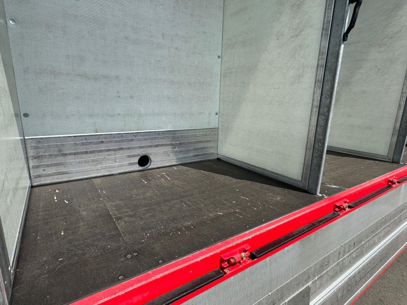 Camião furgão MAN TGL 12.180 BL Beverage truck: foto 11 Camião furgão MAN TGL 12.180 BL Beverage truck: foto 11