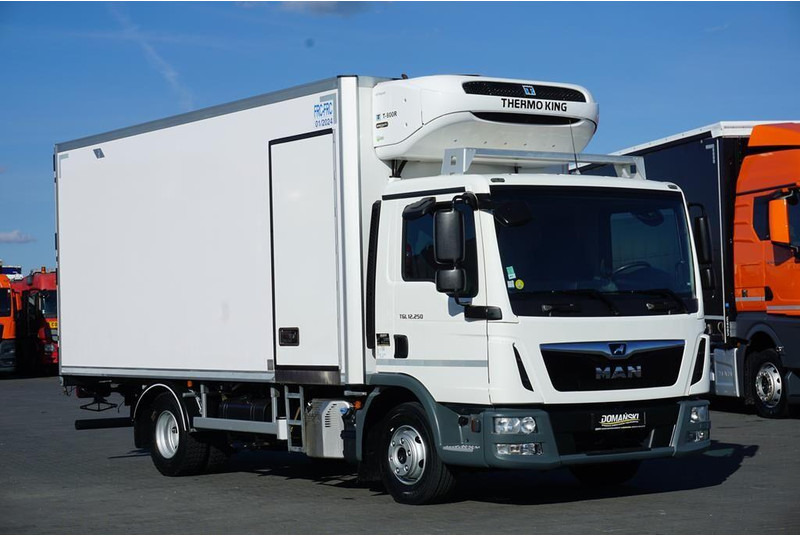 MAN TGL 12.250 / ACC / EURO 6 / CHŁODNIA / 2 KOMOROWA - Camião frigorífico: foto 1 MAN TGL 12.250 / ACC / EURO 6 / CHŁODNIA / 2 KOMOROWA - Camião frigorífico: foto 1