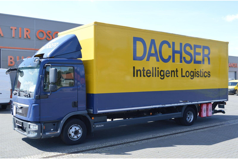 MAN TGL 12.250 CONTAINER+LIFT 1500 kg - Camião furgão: foto 2 MAN TGL 12.250 CONTAINER+LIFT 1500 kg - Camião furgão: foto 2