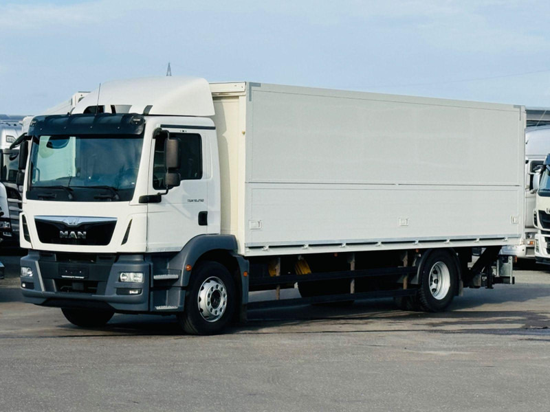MAN TGM 18.290 L Beverage Truck + Tail Lift - Camião furgão: foto 1 MAN TGM 18.290 L Beverage Truck + Tail Lift - Camião furgão: foto 1