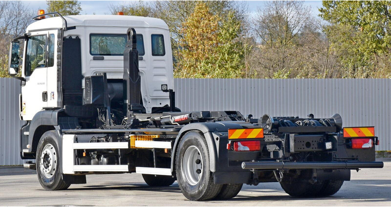 MAN TGS 18.320 Abrollkipper * Top Zustand! - Camião polibenne: foto 4 MAN TGS 18.320 Abrollkipper * Top Zustand! - Camião polibenne: foto 4