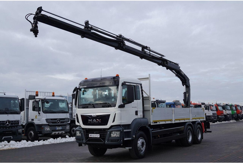 MAN TGS 26.400 / 6x4 / SKRZYNIOWY - 6,5M / HDS HIAB 188 4xwysów 13 M - Camião de caixa aberta/ Plataforma, Camião grua: foto 1 MAN TGS 26.400 / 6x4 / SKRZYNIOWY - 6,5M / HDS HIAB 188 4xwysów 13 M - Camião de caixa aberta/ Plataforma, Camião grua: foto 1