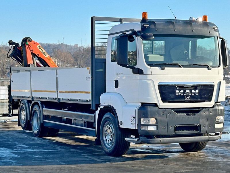 MAN TGS 26.440* PK 18001 - EH A + FUNK* TOPZUSTAND - Camião de caixa aberta/ Plataforma, Camião grua: foto 3 MAN TGS 26.440* PK 18001 - EH A + FUNK* TOPZUSTAND - Camião de caixa aberta/ Plataforma, Camião grua: foto 3