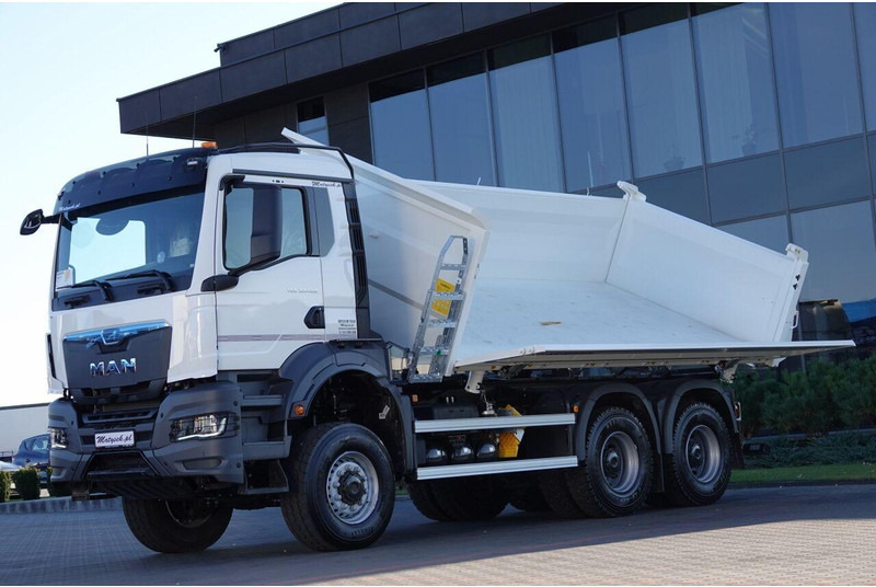 Camião basculante MAN TGS 33.TGS 33.480 / 6X6 / WYWROTKA 3 STRONNA / BORDMATIC / KH KI: foto 16 Camião basculante MAN TGS 33.TGS 33.480 / 6X6 / WYWROTKA 3 STRONNA / BORDMATIC / KH KI: foto 16