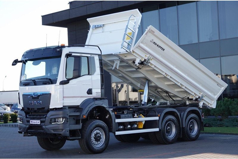 MAN TGS 33.TGS 33.480 / 6X6 / WYWROTKA 3 STRONNA / BORDMATIC / KH KI - Camião basculante: foto 5 MAN TGS 33.TGS 33.480 / 6X6 / WYWROTKA 3 STRONNA / BORDMATIC / KH KI - Camião basculante: foto 5