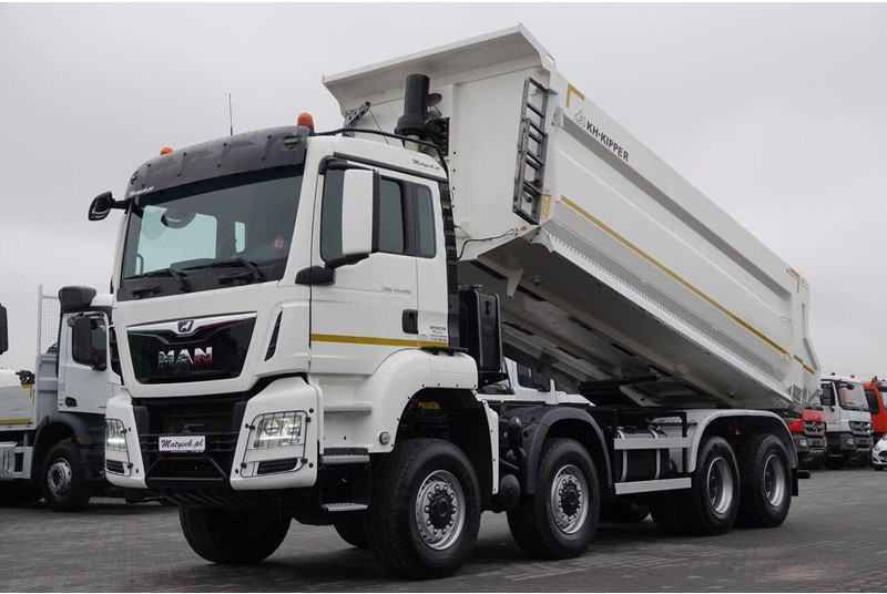 MAN TGS 41.460 / 8x8 / WYWROTKA TYLNOZSYP / MANUAL / KH-KIPPER / EUR - Camião basculante: foto 2 MAN TGS 41.460 / 8x8 / WYWROTKA TYLNOZSYP / MANUAL / KH-KIPPER / EUR - Camião basculante: foto 2