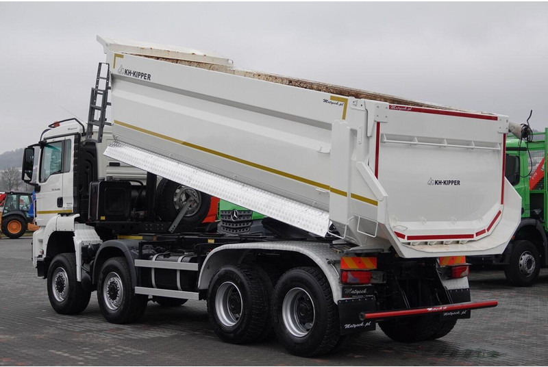 MAN TGS 41.460 / 8x8 / WYWROTKA TYLNOZSYP / MANUAL / KH-KIPPER / EUR - Camião basculante: foto 5 MAN TGS 41.460 / 8x8 / WYWROTKA TYLNOZSYP / MANUAL / KH-KIPPER / EUR - Camião basculante: foto 5