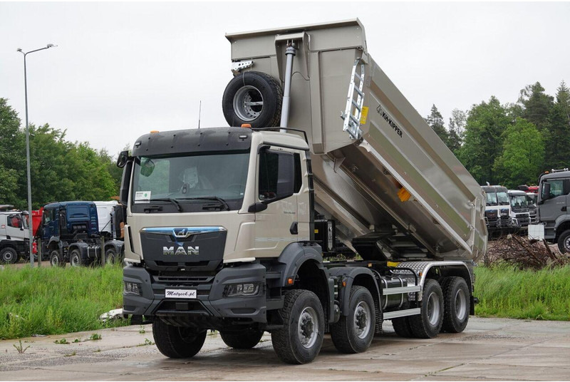 MAN TGS 41.480 / 8X6 / WYWROTKA TYLNOZSYPOWA / KH KIPPER / AUTOMAT / - Camião basculante: foto 3 MAN TGS 41.480 / 8X6 / WYWROTKA TYLNOZSYPOWA / KH KIPPER / AUTOMAT / - Camião basculante: foto 3
