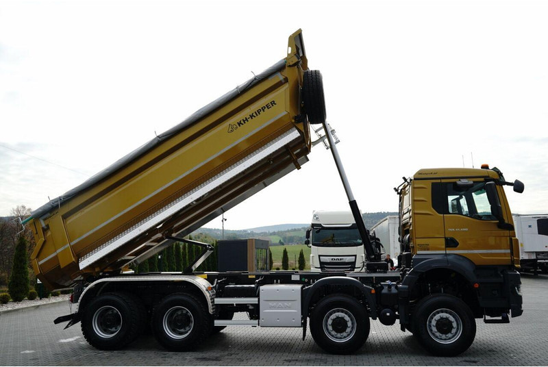 MAN TGS 41.480 / 8X8 / WYWROTKA / AUTOMAT / FABRYCZNIE NOWY / BOGATE - Camião basculante: foto 5 MAN TGS 41.480 / 8X8 / WYWROTKA / AUTOMAT / FABRYCZNIE NOWY / BOGATE - Camião basculante: foto 5