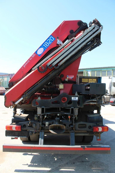 Mercedes-Benz 1848 4x4 Crane HMF 1820 - Camião de caixa aberta/ Plataforma, Camião grua: foto 5 Mercedes-Benz 1848 4x4 Crane HMF 1820 - Camião de caixa aberta/ Plataforma, Camião grua: foto 5