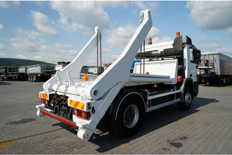 Mercedes-Benz ACTROS 1836 / 4X2 / BRAMOWIEC / PALFINGER M12T / EURO 6 / SPROW - Camião multibenne: foto 4 Mercedes-Benz ACTROS 1836 / 4X2 / BRAMOWIEC / PALFINGER M12T / EURO 6 / SPROW - Camião multibenne: foto 4