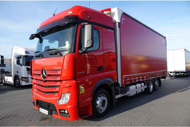 Mercedes-Benz ACTROS 25 480 - Camião de lona: foto 2 Mercedes-Benz ACTROS 25 480 - Camião de lona: foto 2