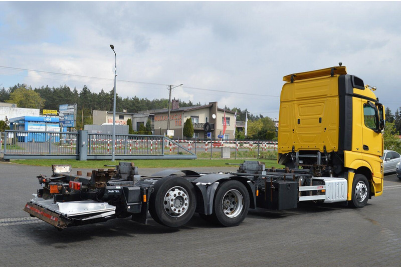 Mercedes-Benz ACTROS 2542 EURO 6 BDF SWAP CHASSIS - Camião chassi: foto 4 Mercedes-Benz ACTROS 2542 EURO 6 BDF SWAP CHASSIS - Camião chassi: foto 4