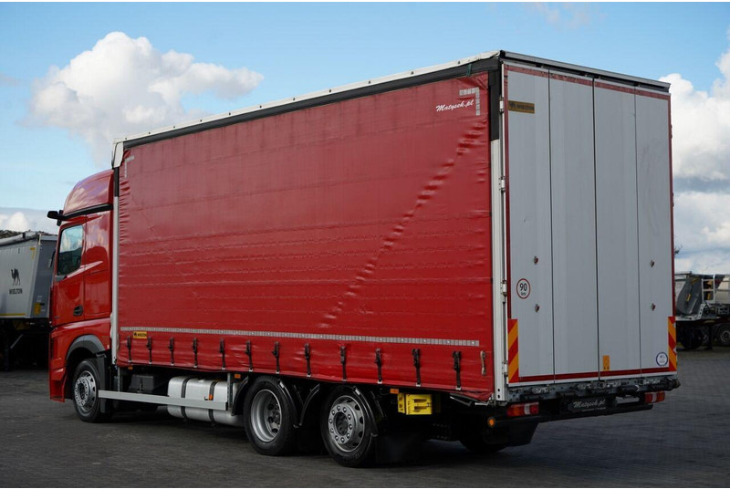 Mercedes-Benz ACTROS 2545 / SOLÓWKA / 6x2 / OŚ PODNOSZONA / BIG SPACE / WIELT - Camião de lona: foto 3 Mercedes-Benz ACTROS 2545 / SOLÓWKA / 6x2 / OŚ PODNOSZONA / BIG SPACE / WIELT - Camião de lona: foto 3