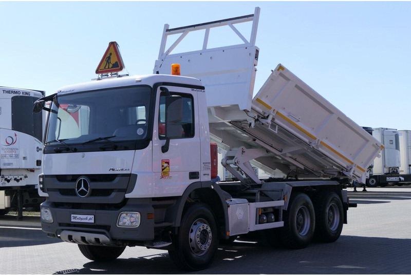 Mercedes-Benz ACTROS 2636 - Camião basculante: foto 1 Mercedes-Benz ACTROS 2636 - Camião basculante: foto 1