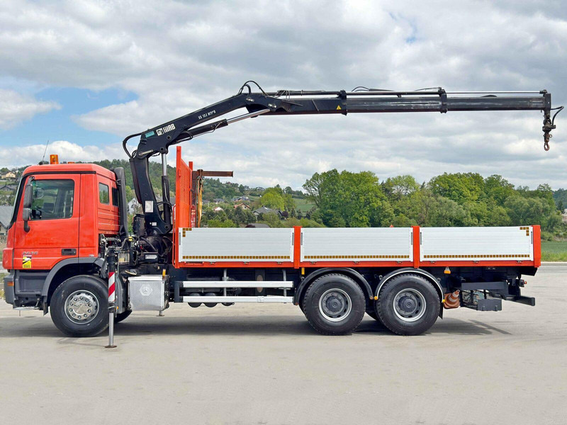 Mercedes-Benz ACTROS 2636 *HIAB 122 BS-2 HIDUO + FUNK/6x4 * TOP - Camião de caixa aberta/ Plataforma, Camião grua: foto 5 Mercedes-Benz ACTROS 2636 *HIAB 122 BS-2 HIDUO + FUNK/6x4 * TOP - Camião de caixa aberta/ Plataforma, Camião grua: foto 5