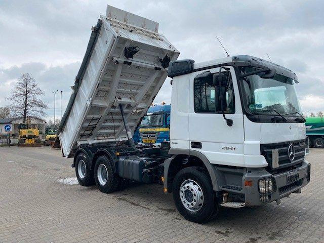 Mercedes-Benz ACTROS 2641 - Camião basculante: foto 2 Mercedes-Benz ACTROS 2641 - Camião basculante: foto 2