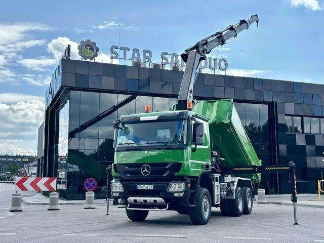 Mercedes-Benz ACTROS 3346 6x6 HIAB 244EP-4 Crane Kipper - Camião basculante, Camião grua: foto 1 Mercedes-Benz ACTROS 3346 6x6 HIAB 244EP-4 Crane Kipper - Camião basculante, Camião grua: foto 1