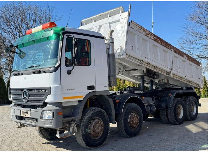 Mercedes-Benz ACTROS 4144 8x8 Tipper - Camião basculante: foto 4 Mercedes-Benz ACTROS 4144 8x8 Tipper - Camião basculante: foto 4