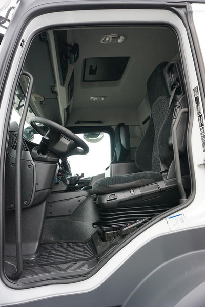 Camião frigorífico Mercedes-Benz ANTOS / 1830 / EURO 6 / CHŁODNIA + WINDA / 18 PALET: foto 7