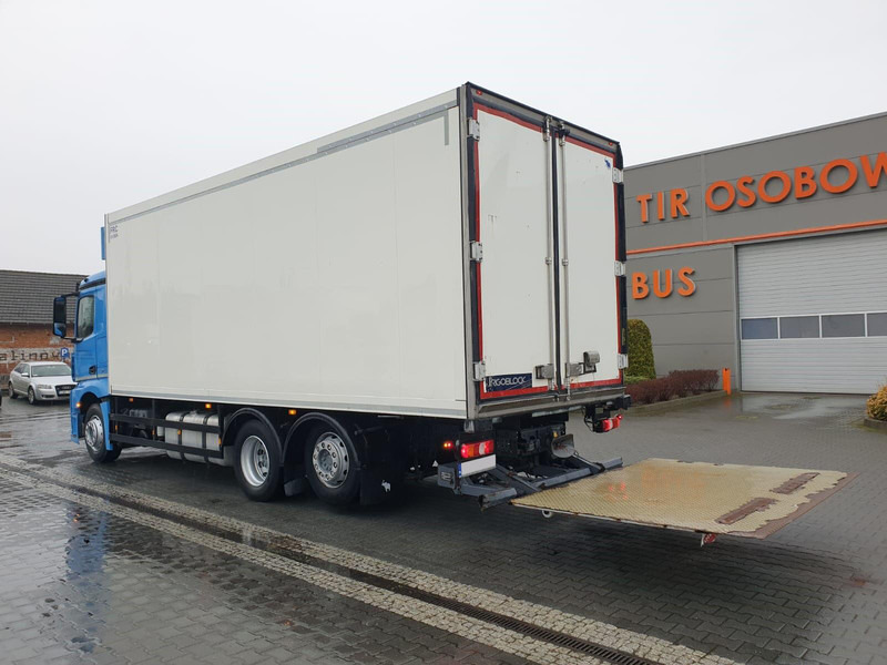 Mercedes-Benz ANTOS 2540 REFRIGERATOR + LIFT + SIDE DOOR - Camião frigorífico: foto 3 Mercedes-Benz ANTOS 2540 REFRIGERATOR + LIFT + SIDE DOOR - Camião frigorífico: foto 3