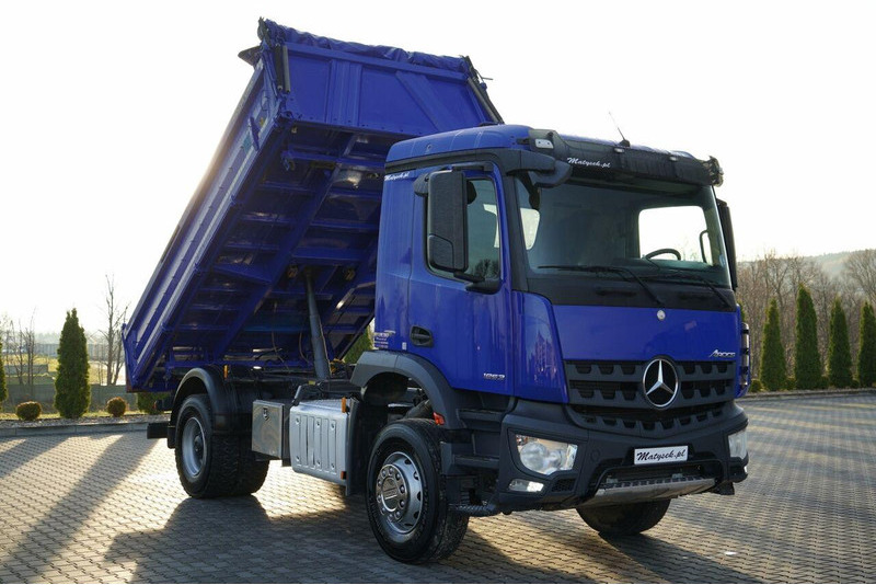 Mercedes-Benz AROCS 1853 / 4X2 / WYWROTKA 3 STRONNA / MEILLER KIPER / EURO 6 / - Camião basculante: foto 2 Mercedes-Benz AROCS 1853 / 4X2 / WYWROTKA 3 STRONNA / MEILLER KIPER / EURO 6 / - Camião basculante: foto 2