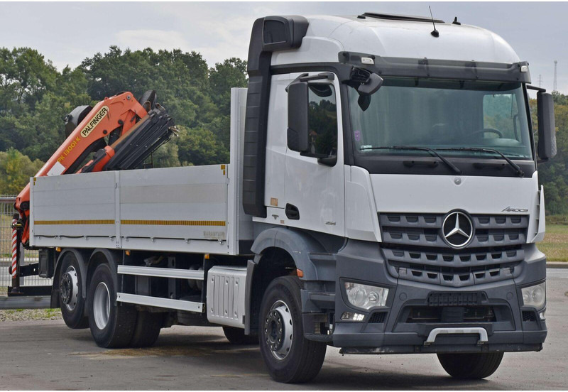 Mercedes-Benz AROCS 2542 - Camião de caixa aberta/ Plataforma, Camião grua: foto 3 Mercedes-Benz AROCS 2542 - Camião de caixa aberta/ Plataforma, Camião grua: foto 3