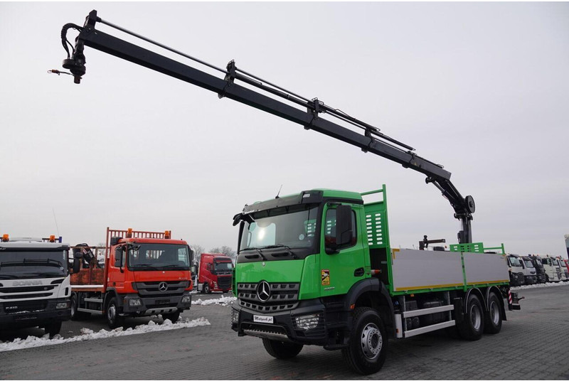 Mercedes-Benz AROCS 2636 / 6x4 / SKRZYNIOWY- 6,5 M / + HDS HIAB 4x wysów: 13 m - Camião de caixa aberta/ Plataforma, Camião grua: foto 2 Mercedes-Benz AROCS 2636 / 6x4 / SKRZYNIOWY- 6,5 M / + HDS HIAB 4x wysów: 13 m - Camião de caixa aberta/ Plataforma, Camião grua: foto 2