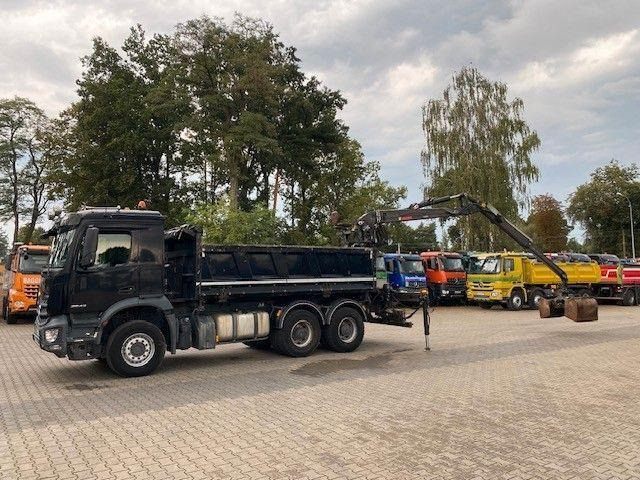 Mercedes-Benz AROCS 2643 - Camião basculante, Camião grua: foto 1 Mercedes-Benz AROCS 2643 - Camião basculante, Camião grua: foto 1