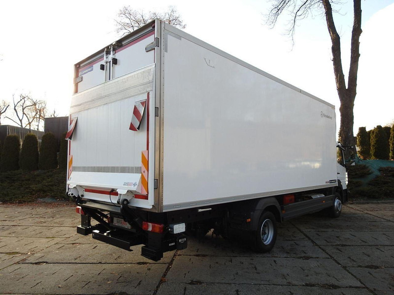 Mercedes-Benz ATEGO 12.24 KONTENER CHŁODNIA -10*C WINDA 16 PALET FUNKCJA GRZAN - Camião frigorífico: foto 3 Mercedes-Benz ATEGO 12.24 KONTENER CHŁODNIA -10*C WINDA 16 PALET FUNKCJA GRZAN - Camião frigorífico: foto 3