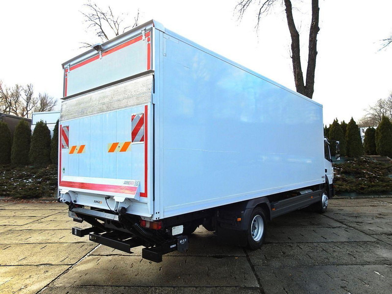 Mercedes-Benz ATEGO 12.24 KONTENER WINDA 18 PALET TEMPOMAT KLIMATYZACJA AUTOMA - Camião furgão: foto 3 Mercedes-Benz ATEGO 12.24 KONTENER WINDA 18 PALET TEMPOMAT KLIMATYZACJA AUTOMA - Camião furgão: foto 3